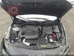 نيسان ماكسيما